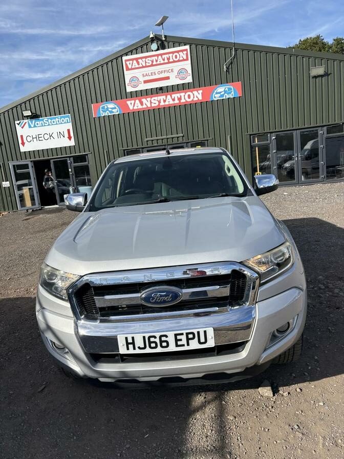 2017 Ford Ranger – Model: Ranger Limited Edition 4×4 Double Cab TDCi – HJ66EPU
