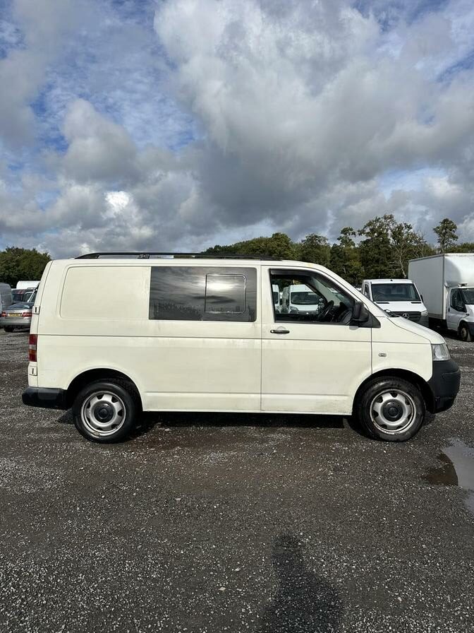 2008 Volkswagen Transporter – Model: Transporter T28 130 TDI SWB – VK08LUY