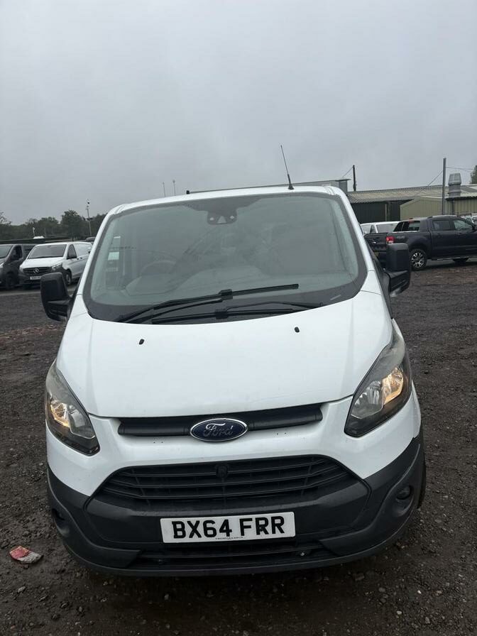 2015 Ford Transit Custom – Model: Transit Custom 330 E-Tech – BX64FRR