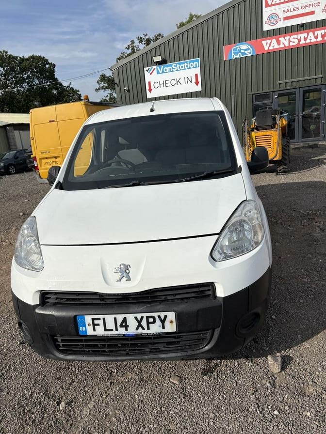 2014 Peugeot Partner – Model: Partner 850 Professional L1 HDi – FL14XPY