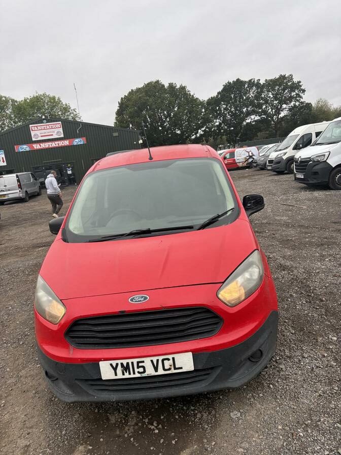2015 Ford Transit Courier – Model: Transit Courier Base TDCi – YM15VCL