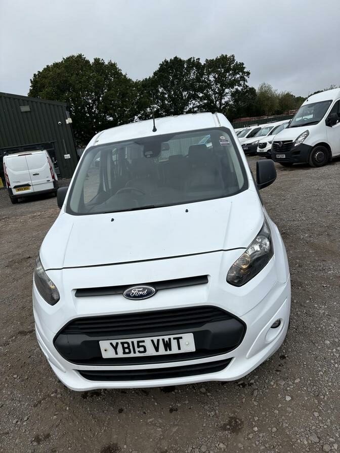 2015 Ford Tourneo Connect – Model: Tourneo Connect Style TDCi – YB15VWT