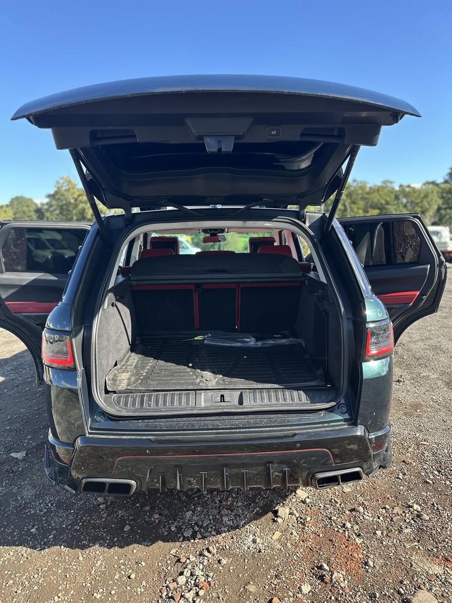 2015 Land Rover Range Rover Sport – Model: Range Rover Sport HSE Dynamic SDV6 Auto – J888RCK