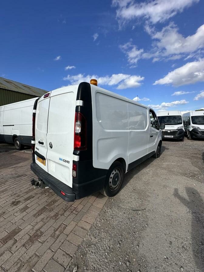2017 Vauxhall Vivaro – Model: Vivaro  2900 CDTI – HY17ZDG