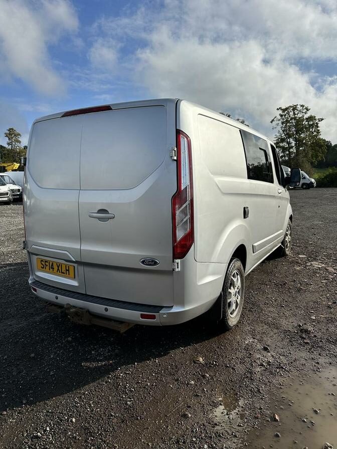 2014 Ford Transit Custom – Model: Transit Custom 270 Limited E-Tech – SF14XLH