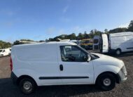 2016 Vauxhall Combo – Model: Combo 2000 L1H1 CDTi – VU66EXF