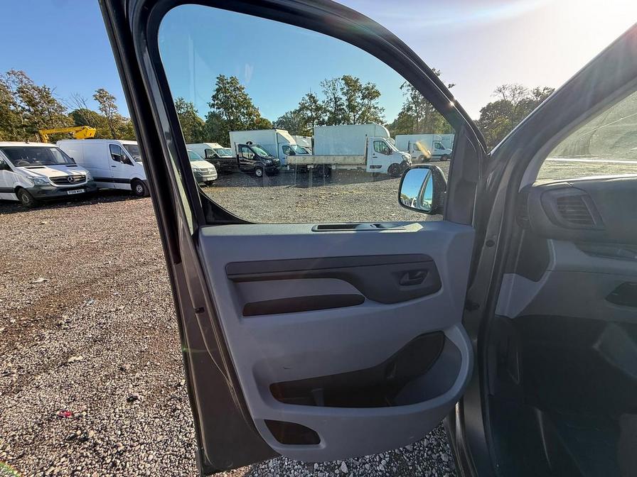2021 Citroen Dispatch – Model: Dispatch 1400 Enterprise Professional Blue HDi S/S – LV71ZWZ