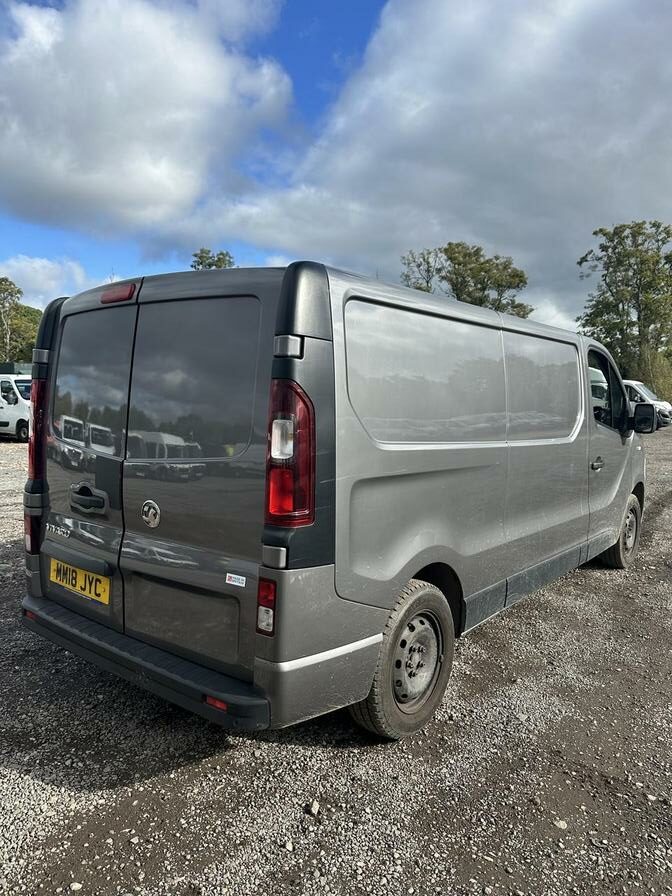 2018 Vauxhall Vivaro – Model: Vivaro  2900 Sportive CDTi – MM18JYC