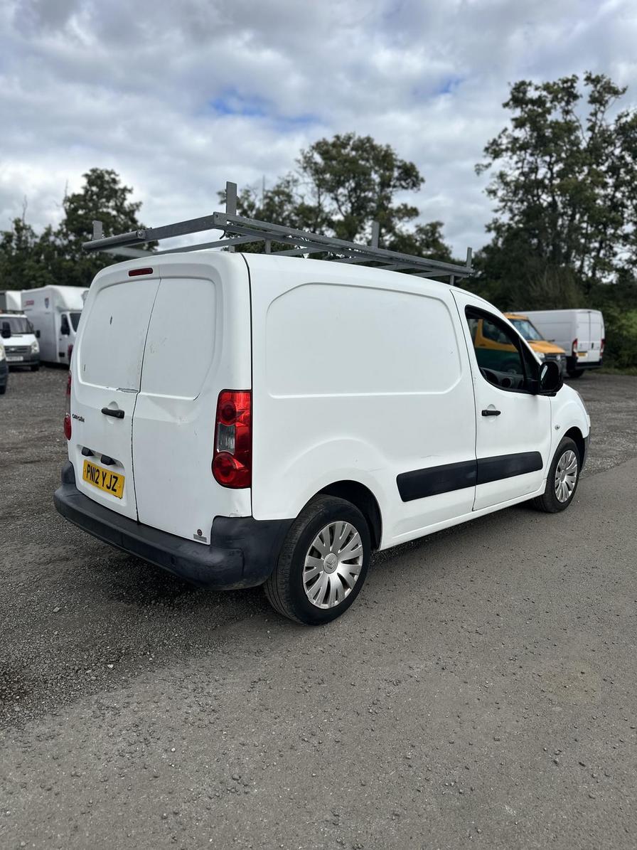 2012 Citroen Berlingo – Model: Berlingo 625 LX HDi – PN12YJZ