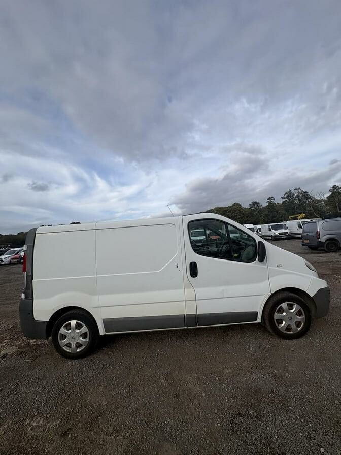 2013 Renault Trafic – Model: Trafic SL27 dCi – HN63WUT
