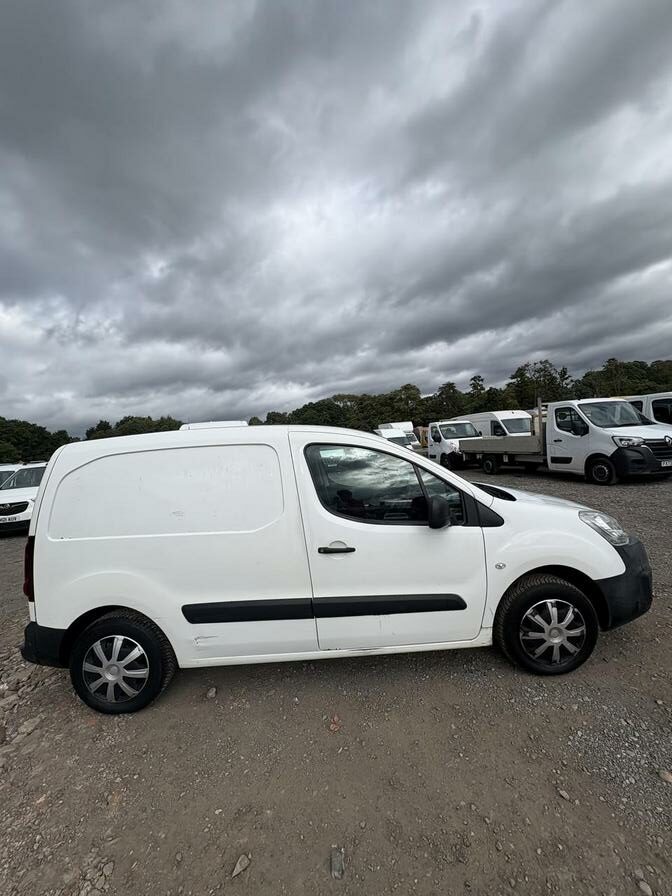 2016 Citroen Berlingo – Model: Berlingo 625 Enterprise HDi – BK66HFE
