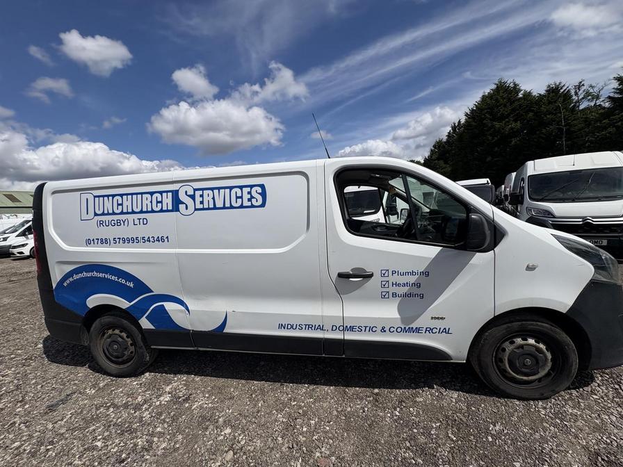 2015 Vauxhall Vivaro – Model: Vivaro  2900 CDTI – DS15EPK