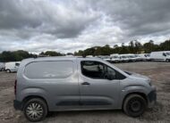2021 Peugeot Partner – Model: Partner Professional Premium Blue HDi – BG71VUV