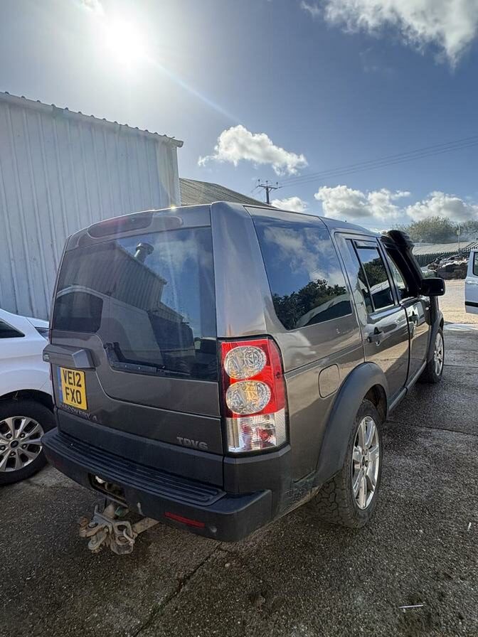 2012 Land Rover Discovery – Model: Discovery TDV6 Auto 210 – VE12FXO