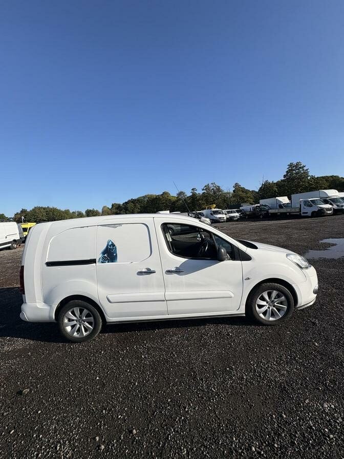 2014 Citroen Berlingo – Model: Berlingo 750 LX HDi – PO64VCK