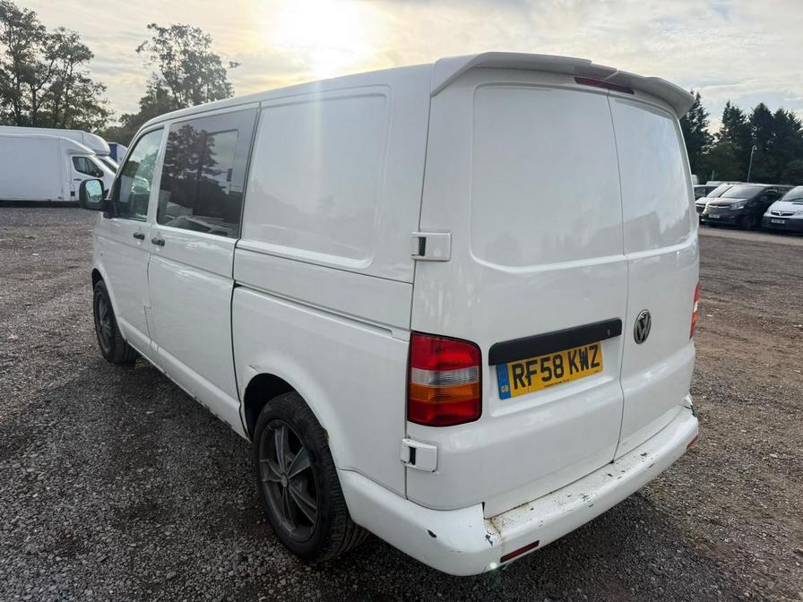 2008 Volkswagen Transporter – Model: Transporter T28 102 TDI SWB – RF58KWZ