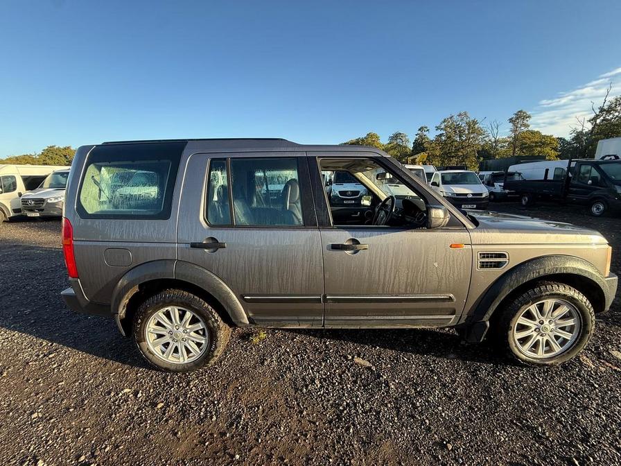 2007 Land Rover Discovery – Model: Discovery TDV6 SE Auto – DG07SVK