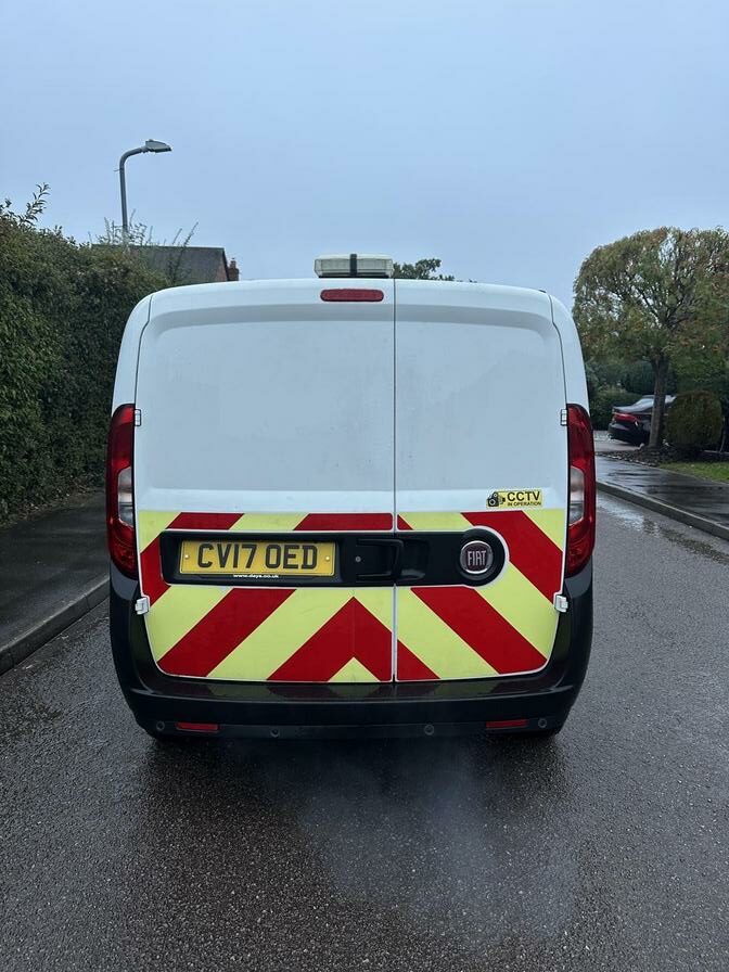 2017 Fiat Doblo Cargo – Model: Doblo 16v SX MultiJet II – CV17OED