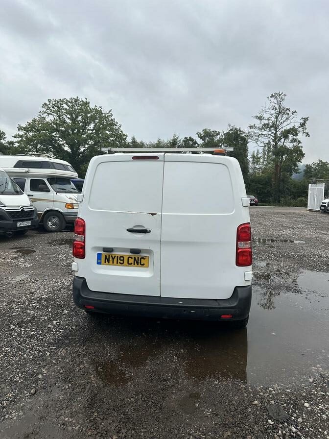 2019 Peugeot Expert – Model: Expert Professional Standard Blue HDi – NY19CNC