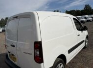 2014 Peugeot Partner – Model: Partner 850 Professional L1 HDi – FL14XPY