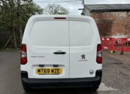 2019 Peugeot Partner – Model: Partner Professional L1 Blue HDi – MT69WZE