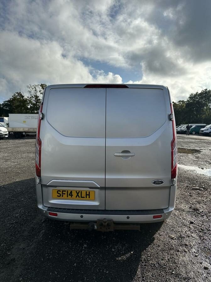2014 Ford Transit Custom – Model: Transit Custom 270 Limited E-Tech – SF14XLH