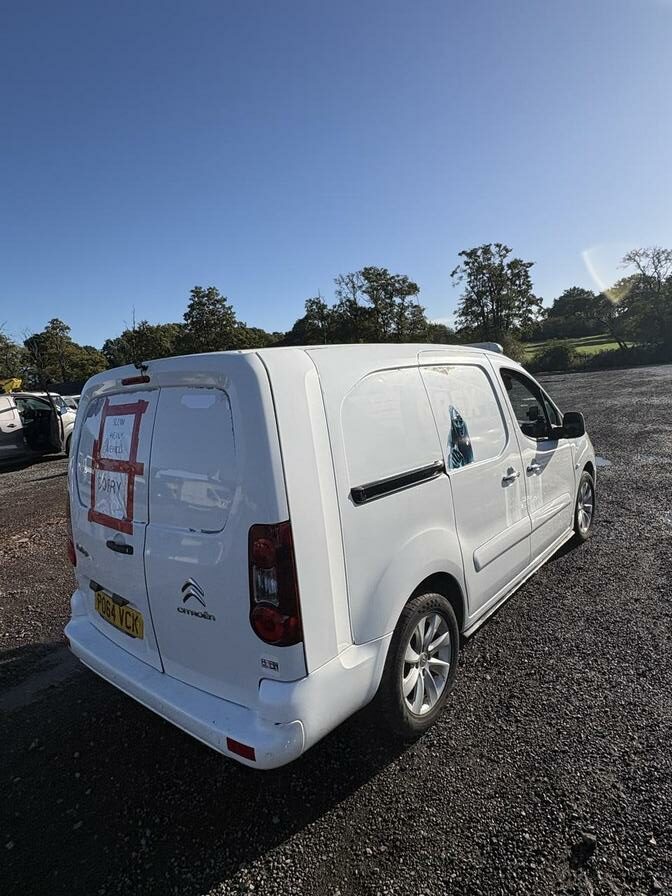 2014 Citroen Berlingo – Model: Berlingo 750 LX HDi – PO64VCK
