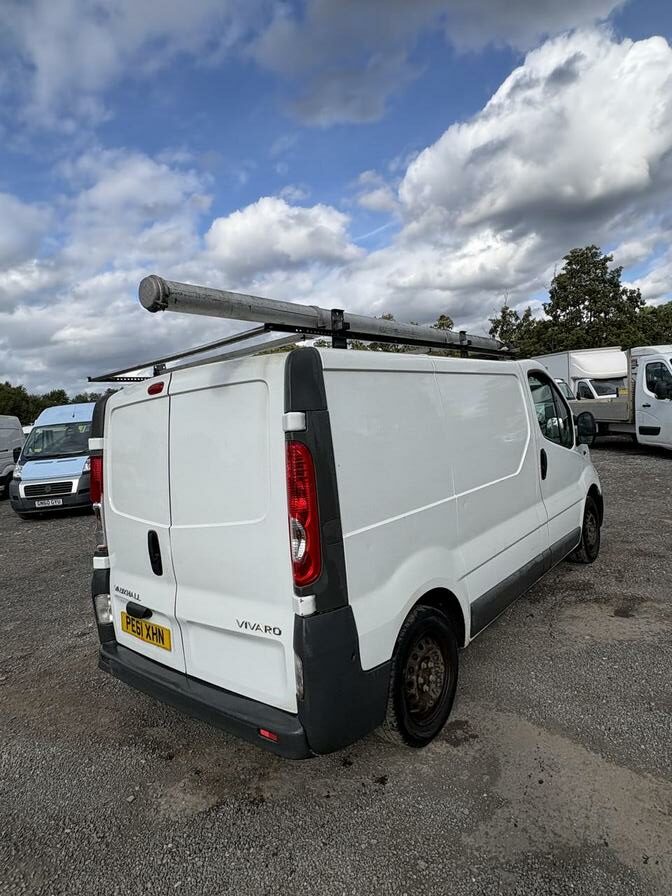 2011 Vauxhall Vivaro – Model: Vivaro 2700 CDTi 89 SWB – PE61XHN