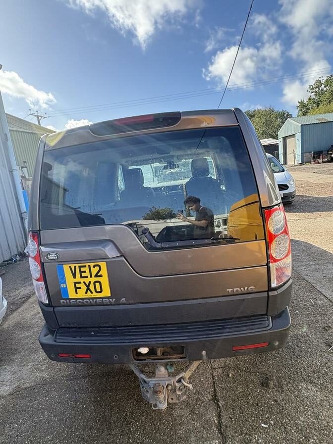 2012 Land Rover Discovery – Model: Discovery TDV6 Auto 210 – VE12FXO