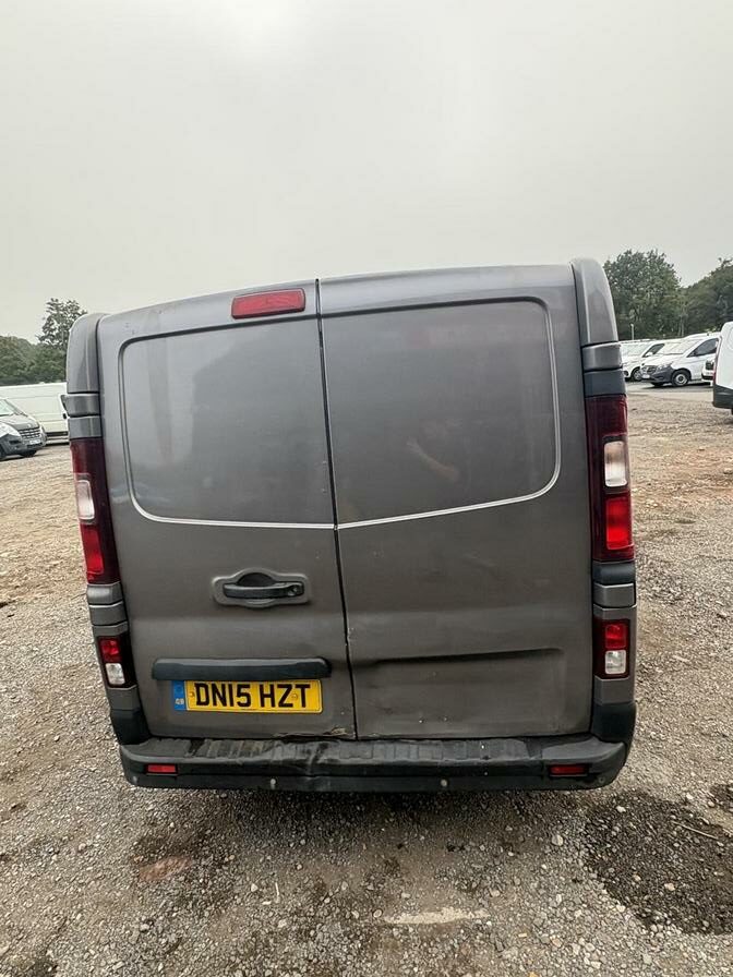 2015 Renault Trafic – Model: Trafic SL27 Business+ dCi – DN15HZT