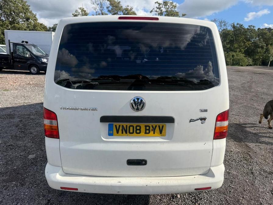 2008 Volkswagen Transporter – Model: Transporter T26 84 TDI SWB – VN08BYV