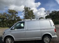 2015 Volkswagen Transporter – Model: Transporter T28 Highline TDI BlueMotion Technology – RJ65VKO