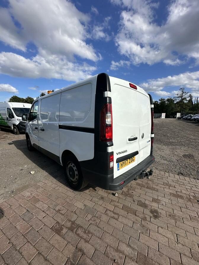 2017 Vauxhall Vivaro – Model: Vivaro  2900 CDTI – HY17ZDG