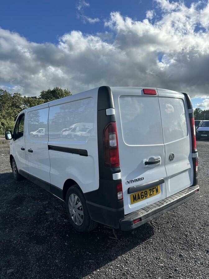 2018 Vauxhall Vivaro – Model: Vivaro  2900 CDTI – MA68ZFW