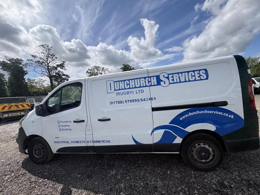 2015 Vauxhall Vivaro – Model: Vivaro  2900 CDTI – DS15EPK