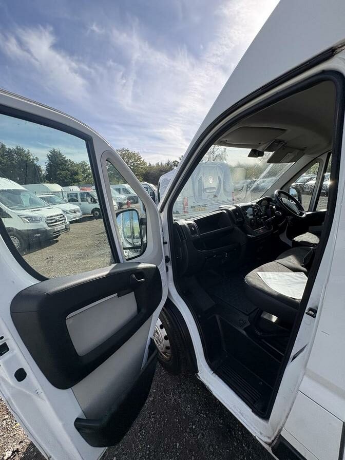 2019 Peugeot Boxer – Model: Boxer 435 L4H2 Blue HDi – AE69XLU