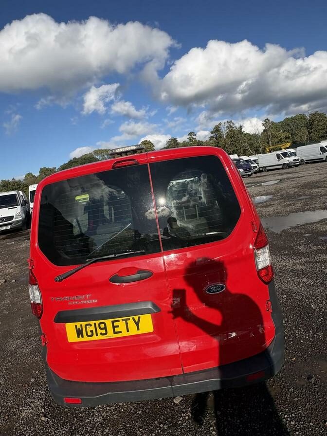 2019 Ford Transit Courier – Model: Transit Courier Base Kombi TDCi – WG19ETY