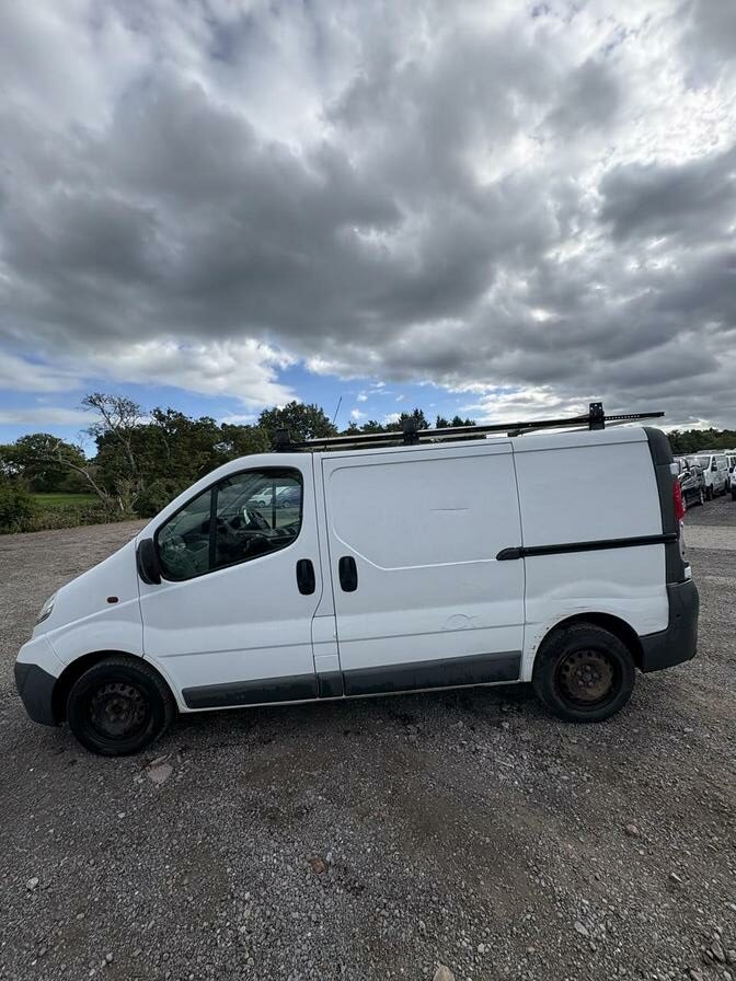 2011 Vauxhall Vivaro – Model: Vivaro 2700 CDTi 89 SWB – PE61XHN