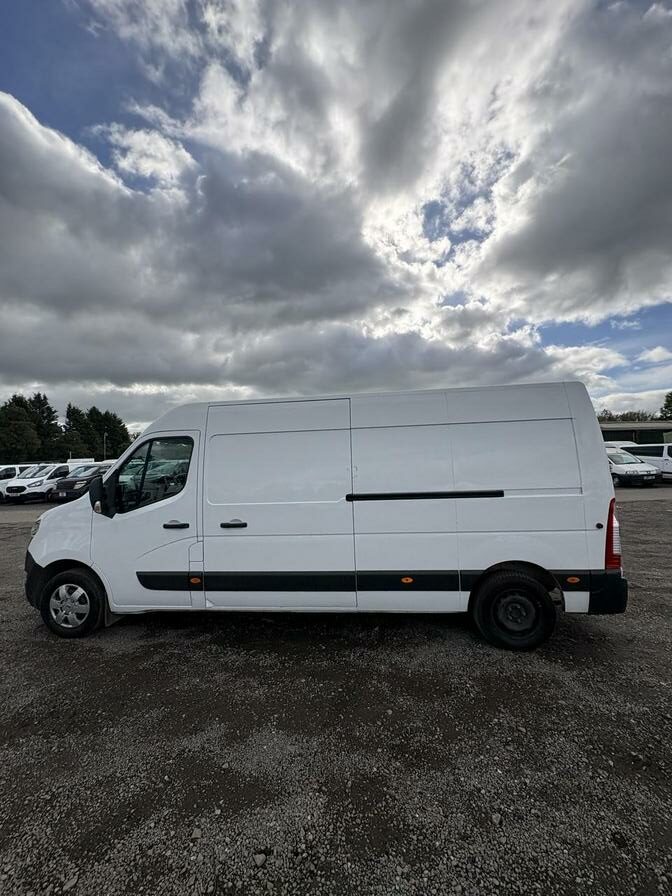 2022 Nissan Interstar – Model: Interstar Acenta dCi – BJ22YYR