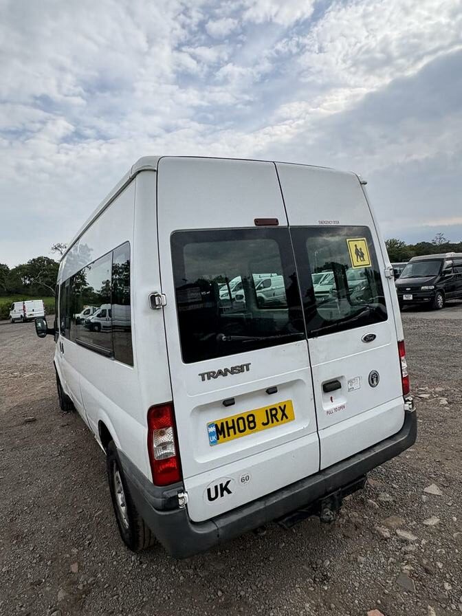 2008 Ford Transit – Model: Transit 100 15-Seat RWD – MH08JRX
