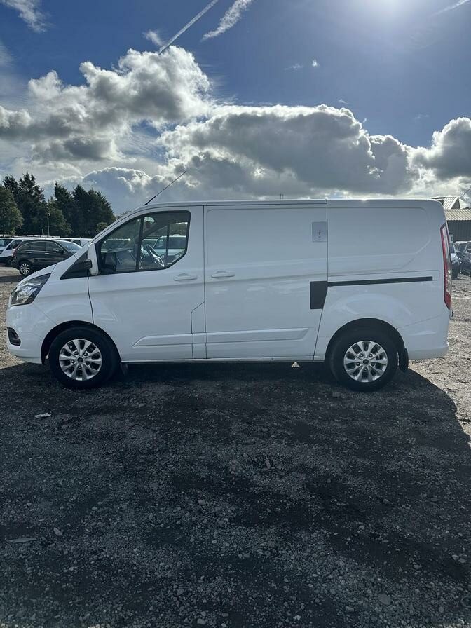 2019 Ford Transit Custom – Model: Transit Custom 280 Limited – MV19AVU