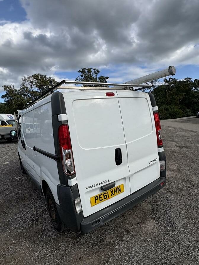 2011 Vauxhall Vivaro – Model: Vivaro 2700 CDTi 89 SWB – PE61XHN