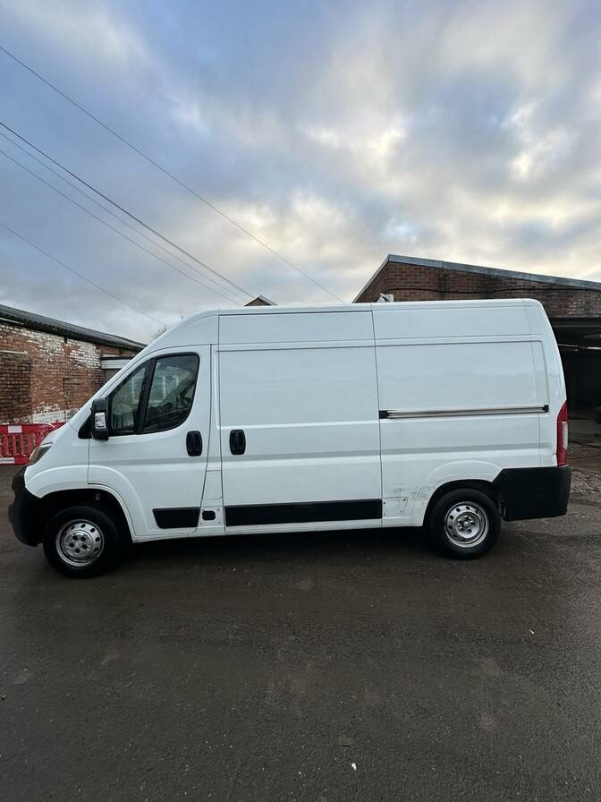 2020 Citroen Relay – Model: Relay 35 L2H2 Enterprise Blue HDi S/S – ML70NXB