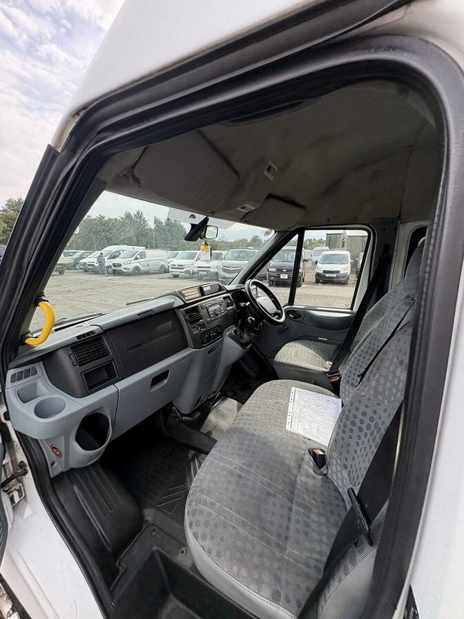 2008 Ford Transit – Model: Transit 100 15-Seat RWD – MH08JRX