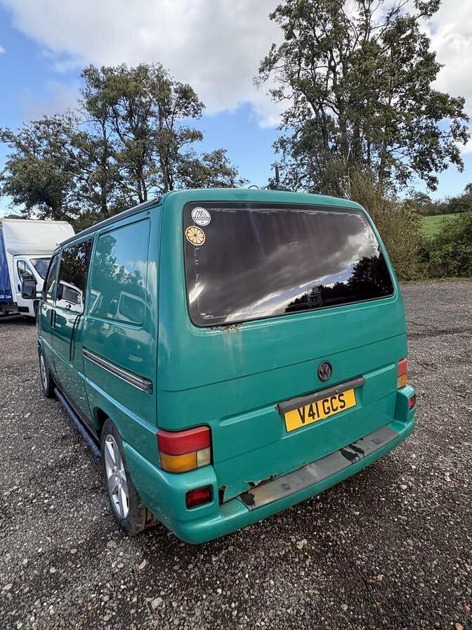 1999 Volkswagen Transporter – Model: Transporter TDI SWB – V41GCS