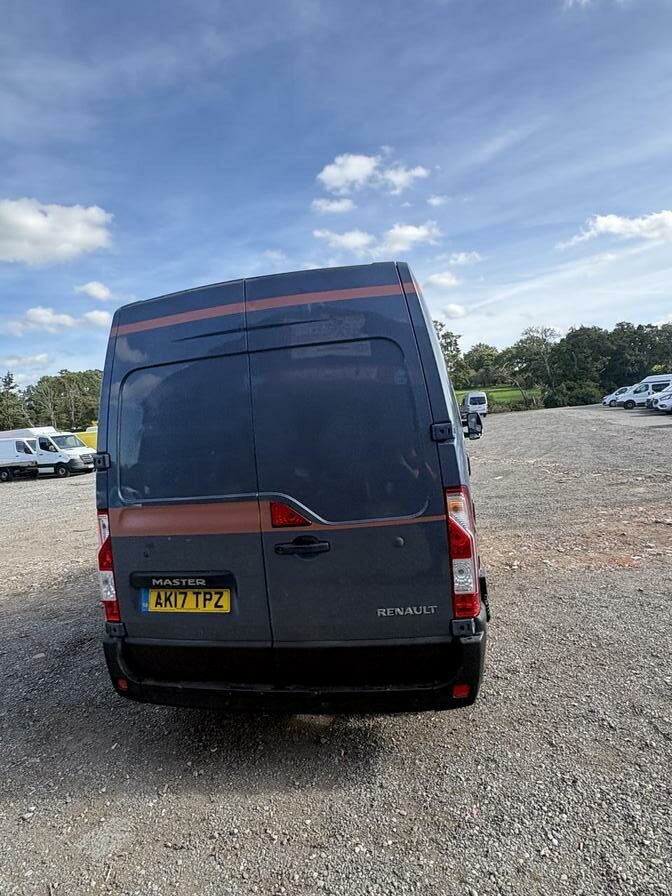 2017 Renault Master – Model: Master LM35 Business+ dCi – AK17TPZ