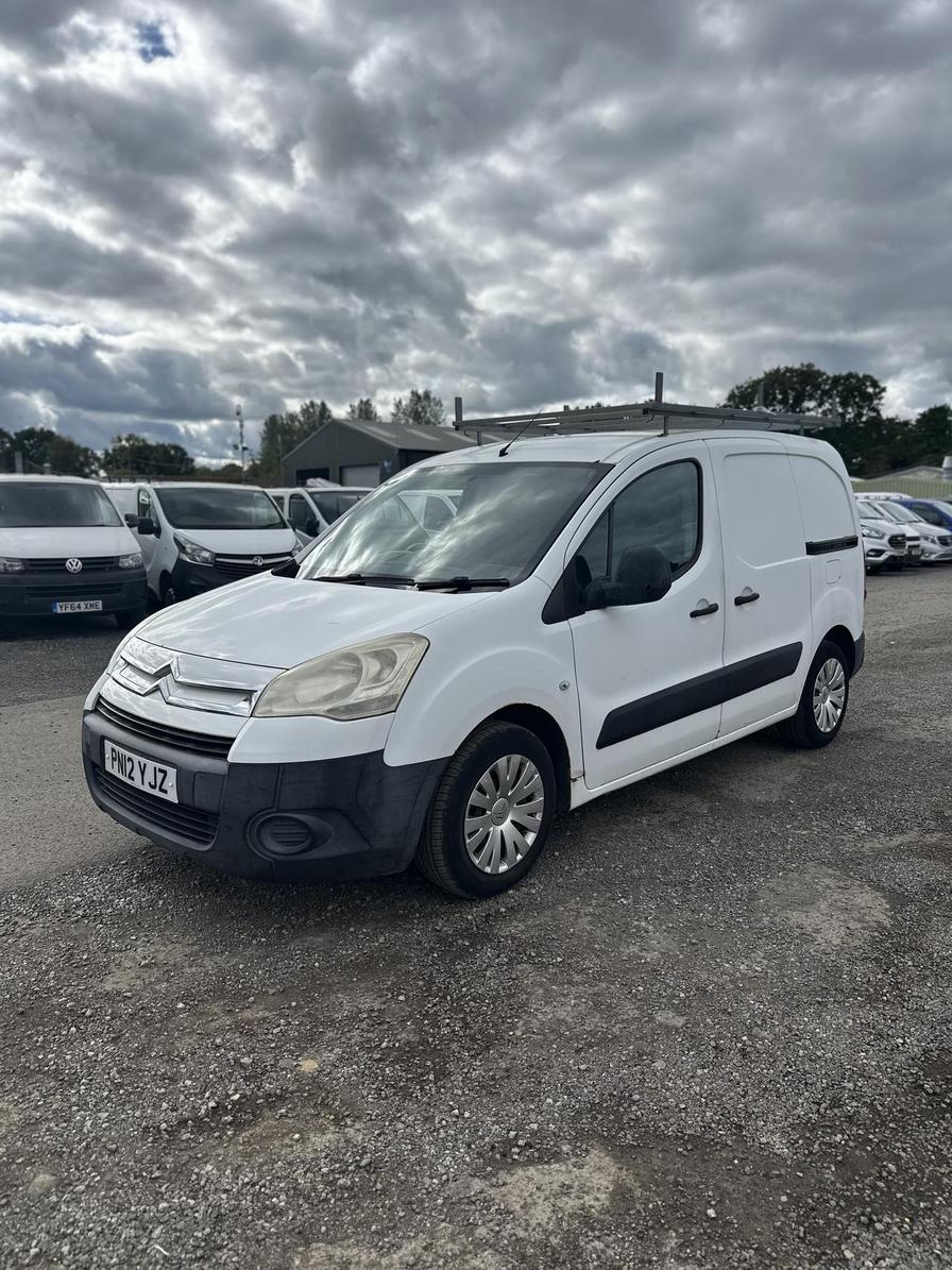 2012 Citroen Berlingo – Model: Berlingo 625 LX HDi – PN12YJZ