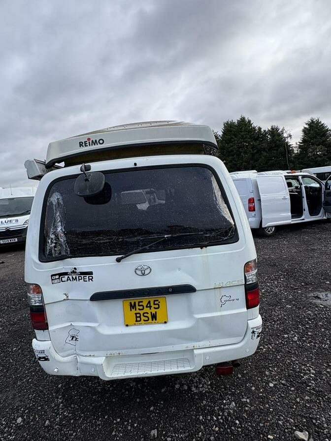 1995 Toyota HIAce – Model: Hiace – M545BSW
