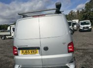 2015 Volkswagen Transporter – Model: Transporter T28 Highline TDI BlueMotion Technology – RJ65VKO