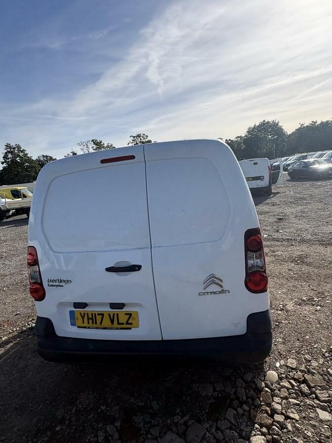 2017 Citroen Berlingo – Model: Berlingo 850 Enterprise Blue HDi – YH17VLZ